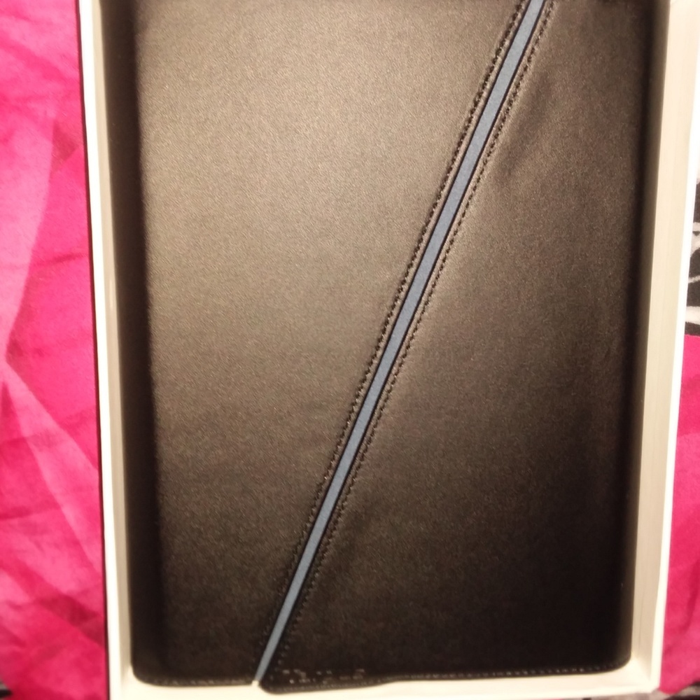 Z-Case Leather Portfolio for Apple iPad